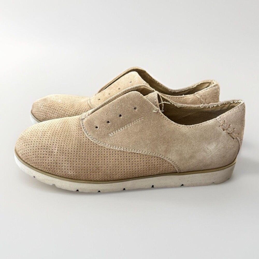 Bearpaw Haven Womens Tan Suede Loafers Size 8.5 Slip-On Shoes